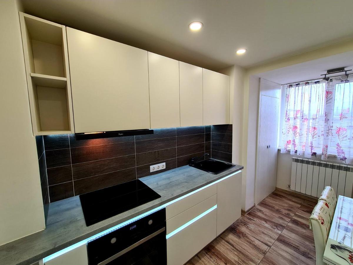 Best Apartment Central Hunedoara Eksteriør billede